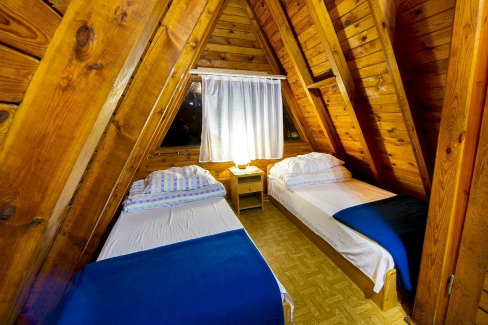 Wawrzkowizna Hotel Rząsawa Eksteriør billede