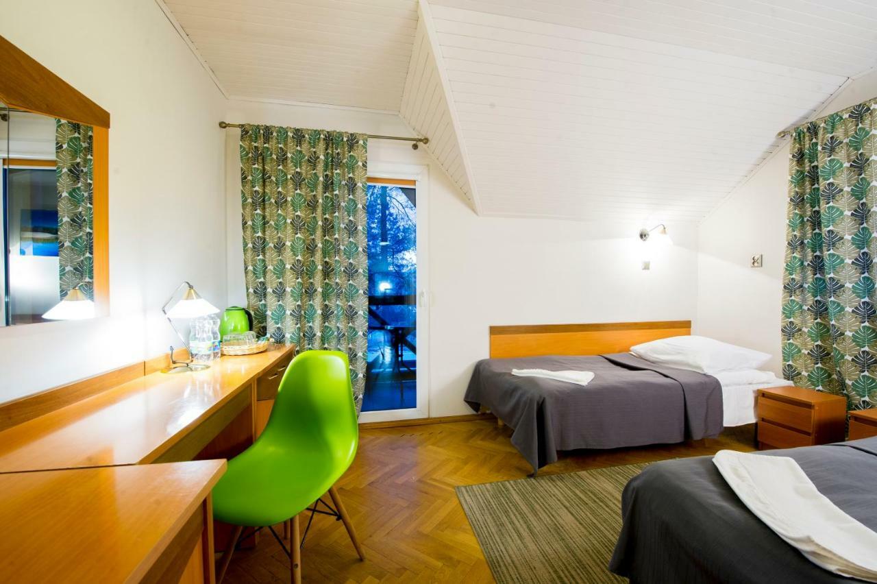 Wawrzkowizna Hotel Rząsawa Eksteriør billede
